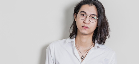 電子琴兼男主唱 【Jhong】